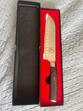 Santoku Kitchen Knife with Brown Wood-Grain Handle - Unbranded